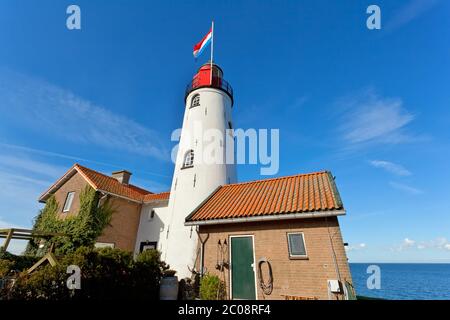 Vieux phare blanc à Urk Banque D'Images