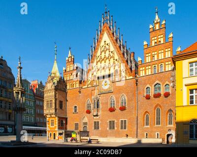 L'ancien hôtel de ville de Wroclaw sur la place du marché, Pologne. Banque D'Images