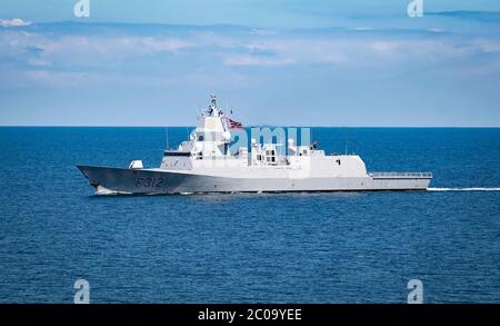 La frégate de classe Nansen de la Marine royale norvégienne HNoMS Otto Sverdrup participe à l'exercice de l'OTAN opérations baltes le 9 juin 2020 dans la mer Baltique. Banque D'Images