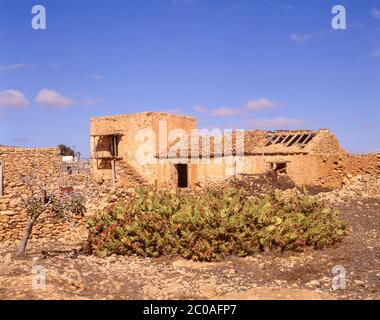 Ancienne ferme en ruine près de Haira, Lanzarote, îles Canaries, Espagne Banque D'Images