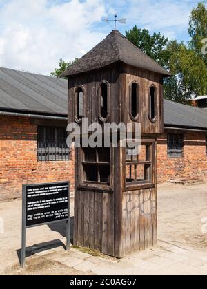 Tour de surveillance dans le camp de concentration, Oswiecim, Pologne Banque D'Images