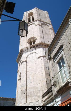 Monte Sant'Angelo, Puglia/Italie - la ville d'Apulia, dans le sud de l'Italie, capitale pendant la domination normande et destination de pèlerinage pour Sanctu Banque D'Images