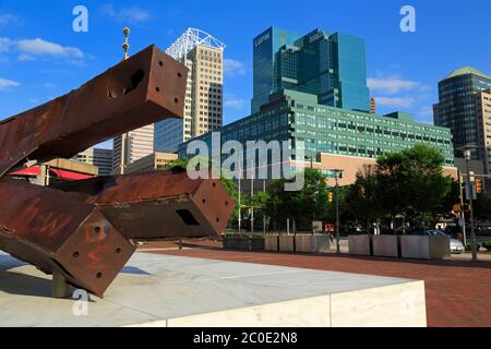 9/11 Memorial à l'extérieur du World Trade Center, Inner Harbour, Baltimore, Maryland, États-Unis Banque D'Images