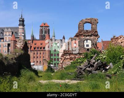 Vue sur la ruine de la vieille ville de Gdansk Banque D'Images