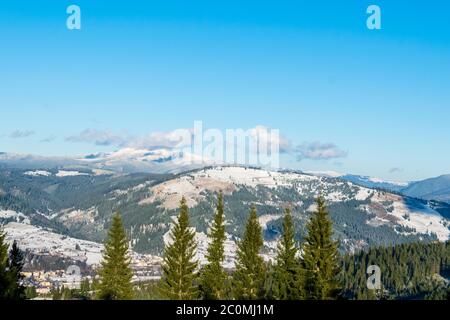 Le paysage des montagnes Rodnei et Calimani, Vatra Dornei, Roumanie Banque D'Images