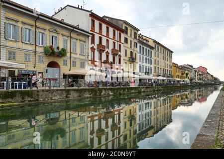 Milan, Italie: 11 juin 2020: Vue panoramique du quartier vide Naviglio Grande de Milan après verrouillage. Banque D'Images