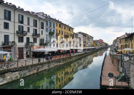 Milan, Italie: 11 juin 2020: Vue panoramique du quartier vide Naviglio Grande de Milan après verrouillage. Banque D'Images