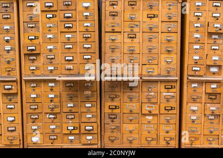 Catalogue de carte ancienne en bois Banque D'Images