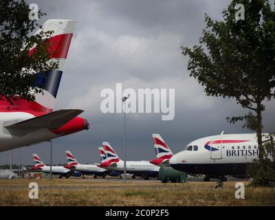 Garés hors d'usage avions British Airways entreposés à l'aéroport international de Bournemouth, Dorset, pendant la crise du coronavirus le 9 juin 2020 Banque D'Images