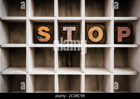 Stop concept typographie en bois Type dans tiroir Banque D'Images