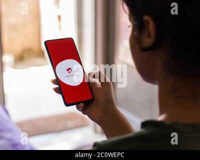 Assam, inde - 8 mai 2020 : Airtel remercie l'application, pour la recharge, la facture, la banque, la télévision en direct Banque D'Images