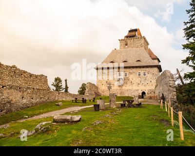 Cour du château médiéval de Kasperk en Bohême du Sud, République tchèque Banque D'Images