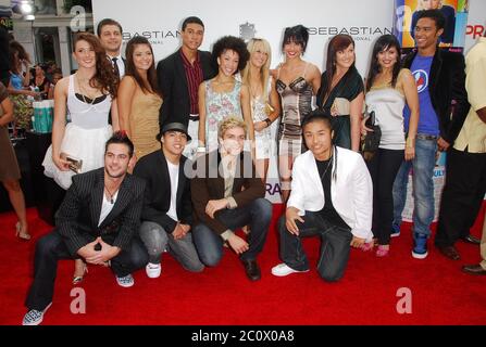 'Tu crois que tu peux danser' saison 3 Top 14 finalistes à la première de 'Hairspray' à Los Angeles, qui s'est tenue au Mann Village Theatre de Westwood, Californie. L'événement a eu lieu le mardi 10 juillet 2007. Photo par: SBM / PictureLux - référence du fichier # 34006-7700SBMPLX Banque D'Images