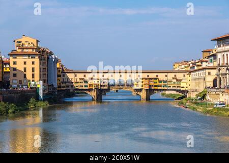 Le Ponte Vecchio à Florence Banque D'Images