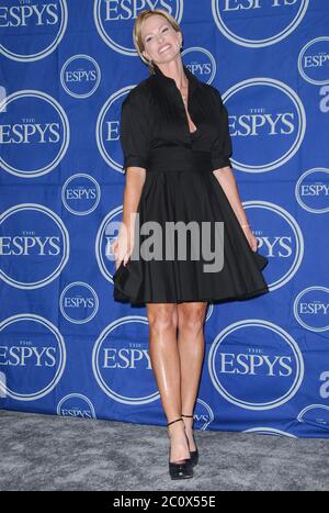 Janet Jones-Gretzky aux EPPY Awards 2007 - salle de presse du Kodak Theatre de Hollywood, CA. L'événement a eu lieu le mercredi 11 juillet 2007. Photo par: SBM / PictureLux - référence du fichier # 34006-7103SBMPLX Banque D'Images