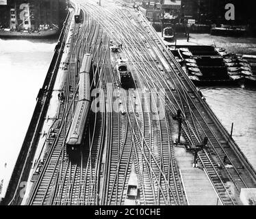 Cannon Street Railway Bridge, début des années 1900 Banque D'Images