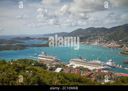 Bay et le Port de Saint Thomas dans les îles Vierges américaines Banque D'Images