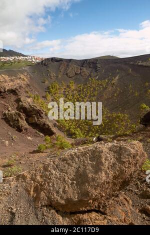 Cratère du volcan San Antonio à Las Palmas aux ÎLES CANARIES Banque D'Images