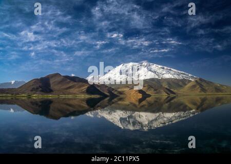 Lac Kara Kul Banque D'Images