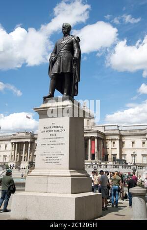 Trafalgar Square, Londres. Statue du général de division Sir Henry Havelock, soldat britannique de l'armée, Banque D'Images