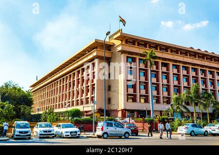 Ministère des chemins de fer ou bien connu sous le nom de chemins de fer indiens est l'une des unités du secteur public (UAP) restantes situées à New Delhi, Delhi, Inde. Banque D'Images