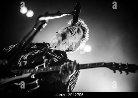 Aarhus, Danemark. 1er septembre 2019. Le chanteur, compositeur et musicien danois Mads Langer donne un concert au Musikhuset à Aarhus. (Photo: Gonzales photo - Morten Kjaear). Banque D'Images