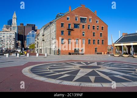 Boussole sur Long Wharf, Boston, Massachusetts, USA Banque D'Images