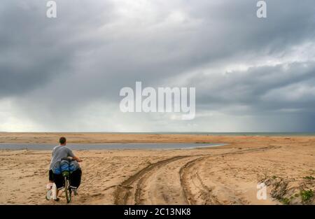 Sur la route de la plage Banque D'Images