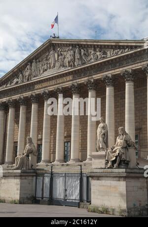 STATUE DE COLBERT À L'ASSEMBLEE NATIONALE, PARIS Banque D'Images