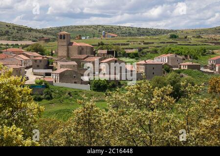 Village de Pobar dans la province de Soria, Espagne Banque D'Images