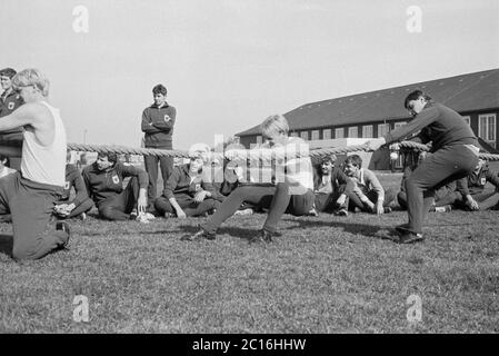 Journée sportive, base navale, 1981 septembre, Ile de Borkum, Basse-Saxe, Allemagne Banque D'Images