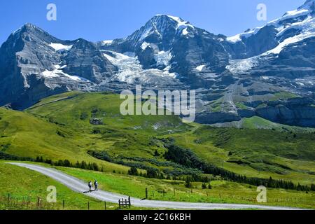 Magnifique paysage sur la route de l'Oberland bernois, Suisse Banque D'Images