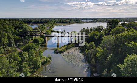 Waterford Ponds et Black Bridge Aerial- Waterford Ontario Canada Banque D'Images