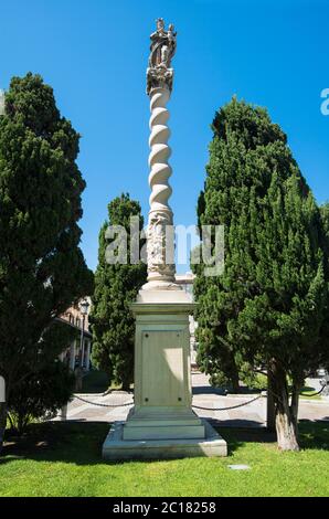 Triomphe de la Vierge du Rosaire Monument, comme le Saint patron de Cadix sur la Plaza de las Tortugas, Cadix, Andalousie, Espagne Banque D'Images