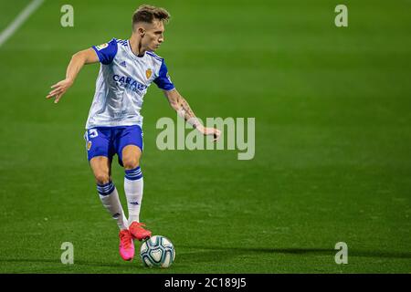 Saragosse, Espagne. 13 juin 2020. Alex Blanco de Real Zaragoza (15) lors du match de la Liga entre Real Zaragoza et Alcorcon à la Romareda, Espagne, le 13 juin 2020. (Photo de Daniel Marzo/Pacific Press/Sipa USA) crédit: SIPA USA/Alay Live News Banque D'Images