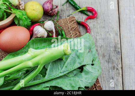 Kale pour la cuisson sur bois. Banque D'Images