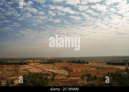 Panorama des ruines de Babylone partiellement restaurées, Irak Banque D'Images