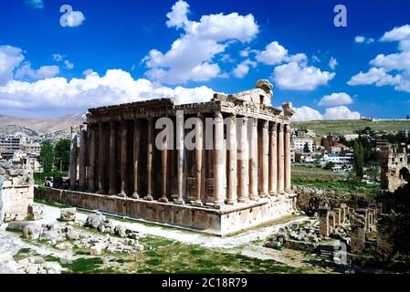 Ruines du temple de Bacchus à Baalbek, vallée de la Bekaa au Liban Banque D'Images