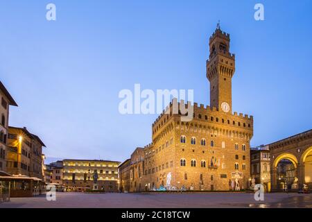 Piazza della Signoria en face du Palazzo Vecchio à Florence, Italie Banque D'Images