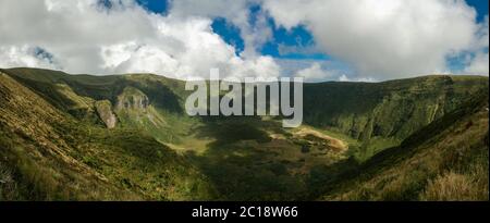 Vue aérienne de Caldeira do Faial, île de Faial, Açores, Portugal Banque D'Images