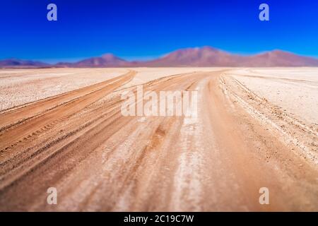 Route de l'Altiplano en carton ondulé Banque D'Images