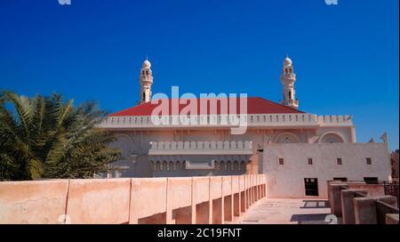 Vue extérieure sur la mosquée Shaikh ISA Bin Ali, Manama, Bahreïn Banque D'Images