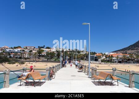 Porto Santo, Madère, Portugal - juin 2020:: Vue sur la plage de l'île de Porto Santo depuis une bordure de cadre Banque D'Images