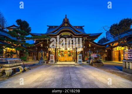 Temple de Kushida à Hakata, Fukuoka, Japon la nuit Banque D'Images