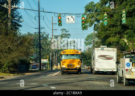 États-Unis, Louisiane, Jefferson Parish, Lafayette, autobus scolaire Banque D'Images