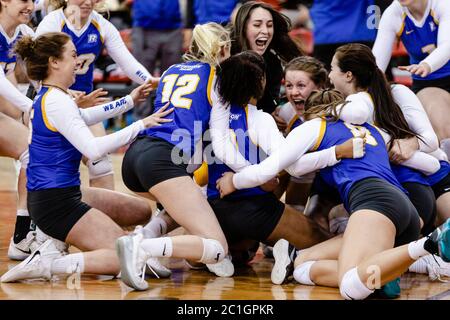 Équipe de joueurs de volleyball Ryerson Rams - victoire, champions, joie Banque D'Images