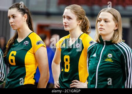 Joueurs de volley-ball Alberta Golden Bears - équipe, défaite, triste Banque D'Images