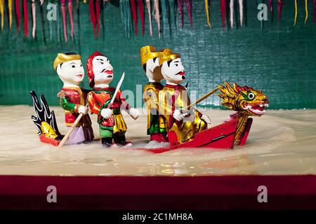SAIGON, VIETNAM - janvier 05, 2015 - Théâtre de marionnettes d'eau traditionnelles Banque D'Images