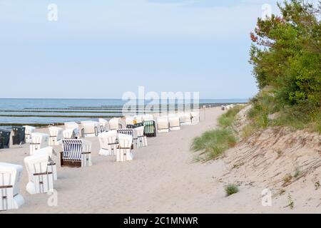 La plage de la station balnéaire de Zempin sur l'île d'Usedom dans la mer Baltique Banque D'Images