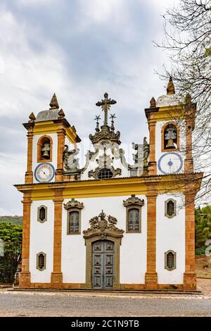 Ancienne église historique de la ville de Sabara, Minas Gerais Banque D'Images